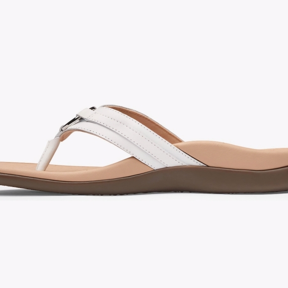 NWT Vionic Women's Sandals - Aloe - White, Size 10 - Picture 3 of 7